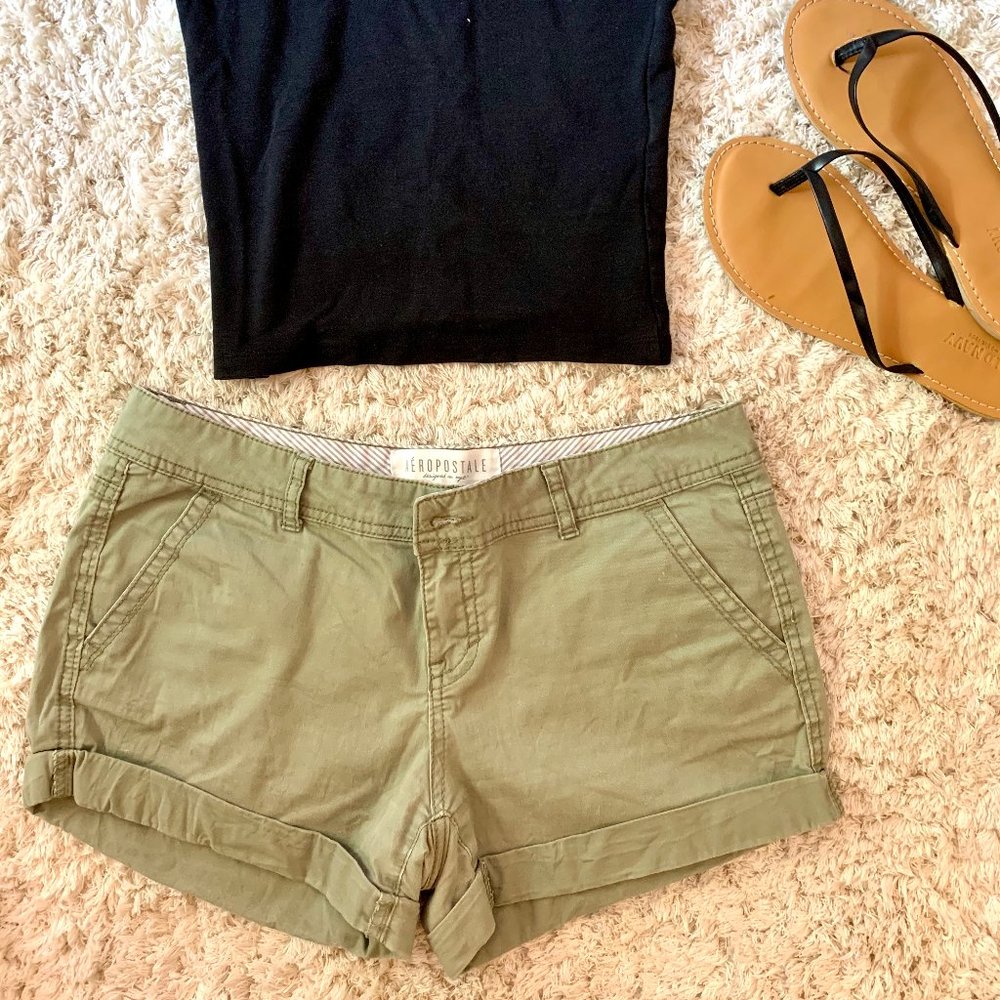 Army Green Shorts - Low Rise - Aeropostale